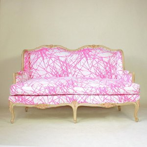 Furbisg pink lines sofa