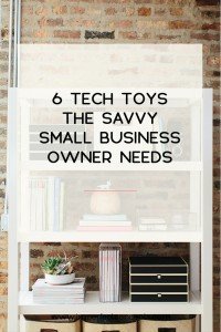 Every tech gadget you need a small business owner. | Imperfect Concepts #smallbiz #blogging #techtoys